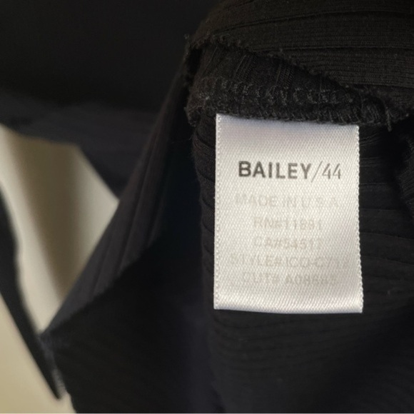 Bailey 44 Petula Twist-Front Rib-Knit Top - Picture 6 of 6